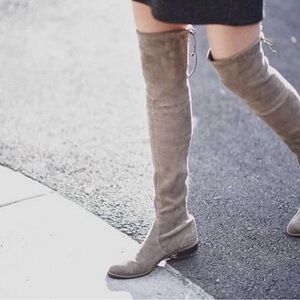 Stuart Weitzman suede boots taupe 8
